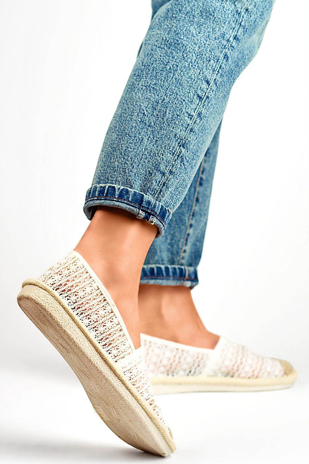 Espadrille PRIMO: Ultra-Lightweight Slip-On Footwear for Year-Round Comfort and Style - INDIEZ COUTURE