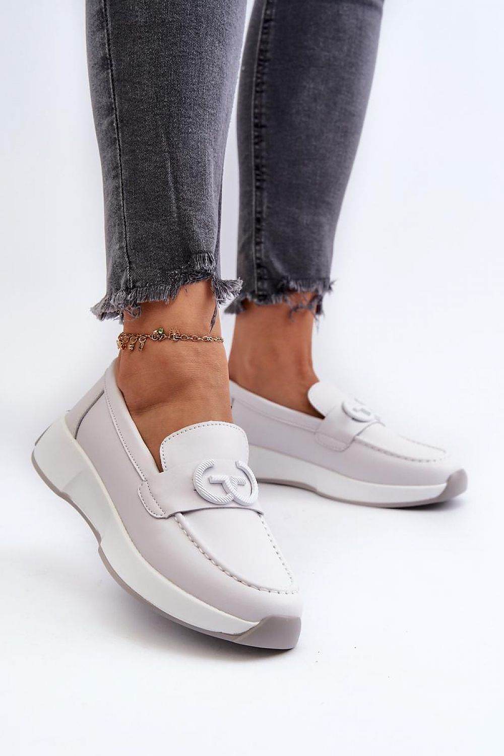 Elegant Women's Leather Moccasin with Decorative Detail - INDIEZ COUTURE