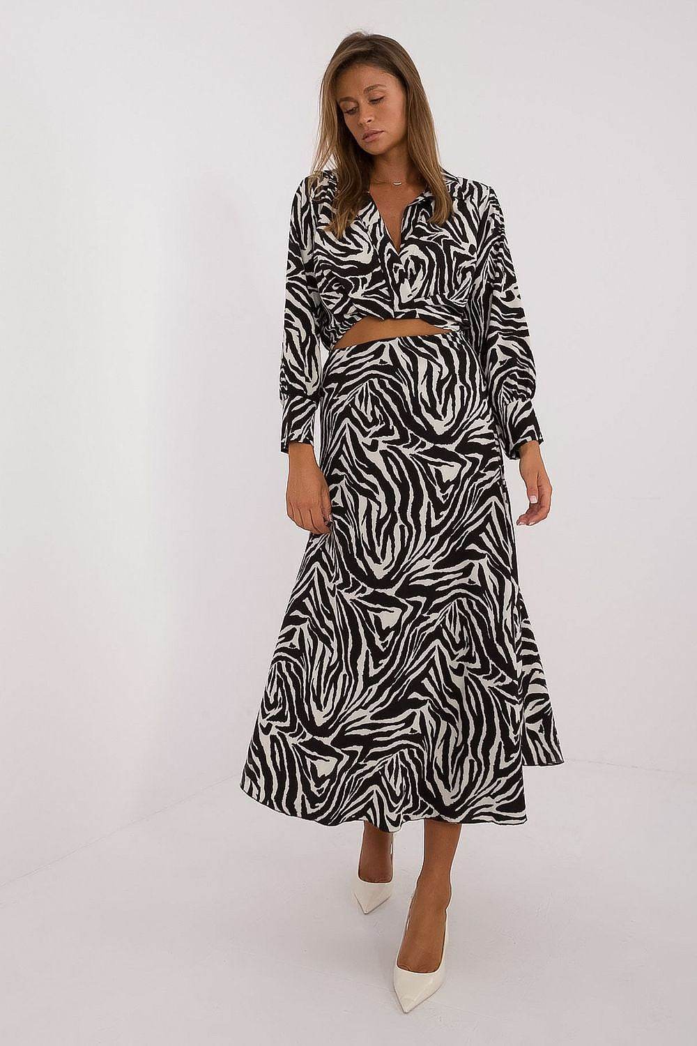 Stylish Women's Set with Animal Motif - INDIEZ COUTURE