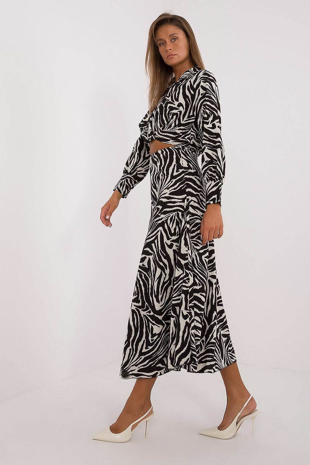 Stylish Women's Set with Animal Motif - INDIEZ COUTURE