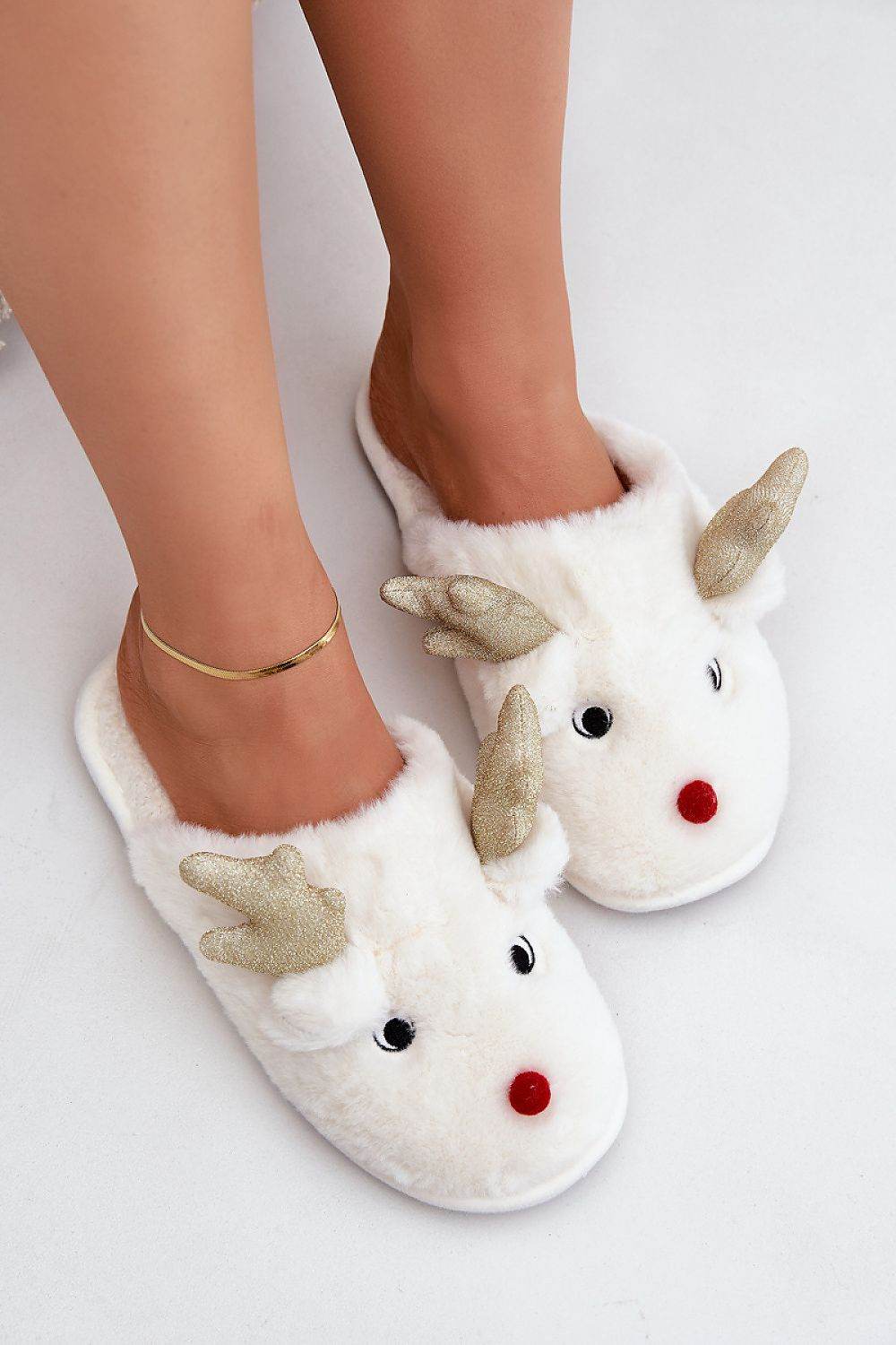 Charming Furry Slippers with Reindeer Motif - INDIEZ COUTURE