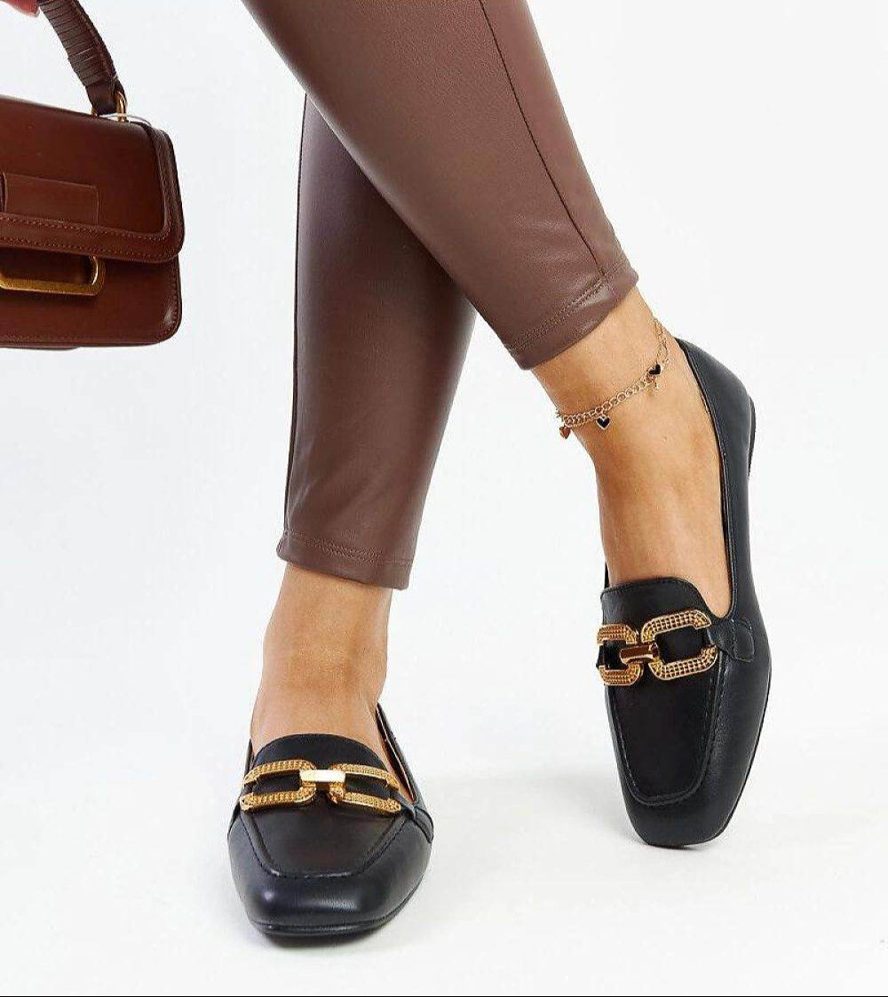 Elegant Black Moccasins with Buckle Detail - INDIEZ COUTURE