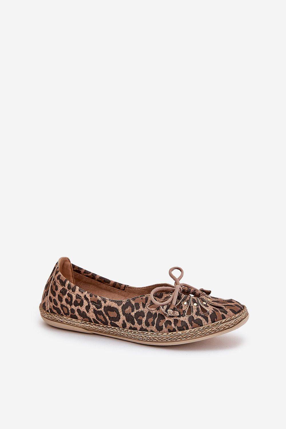 Elegant Leather Ballet Flats with Cut-Out Design - INDIEZ COUTURE
