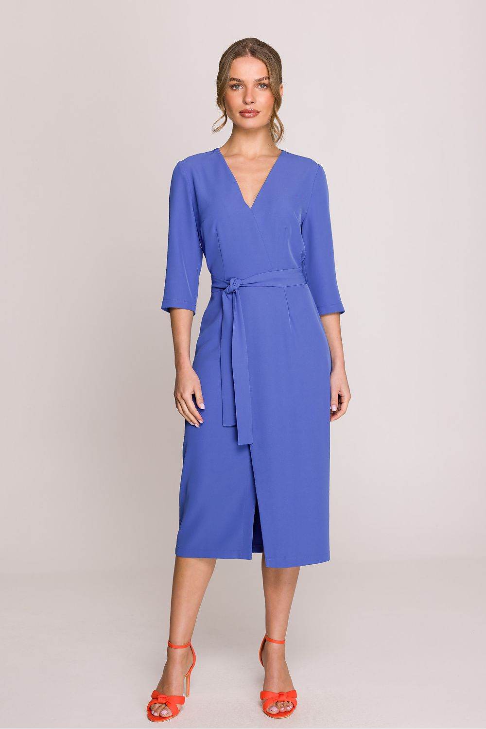 Elegant Midi Dress with Fitted Silhouette Design - INDIEZ COUTURE