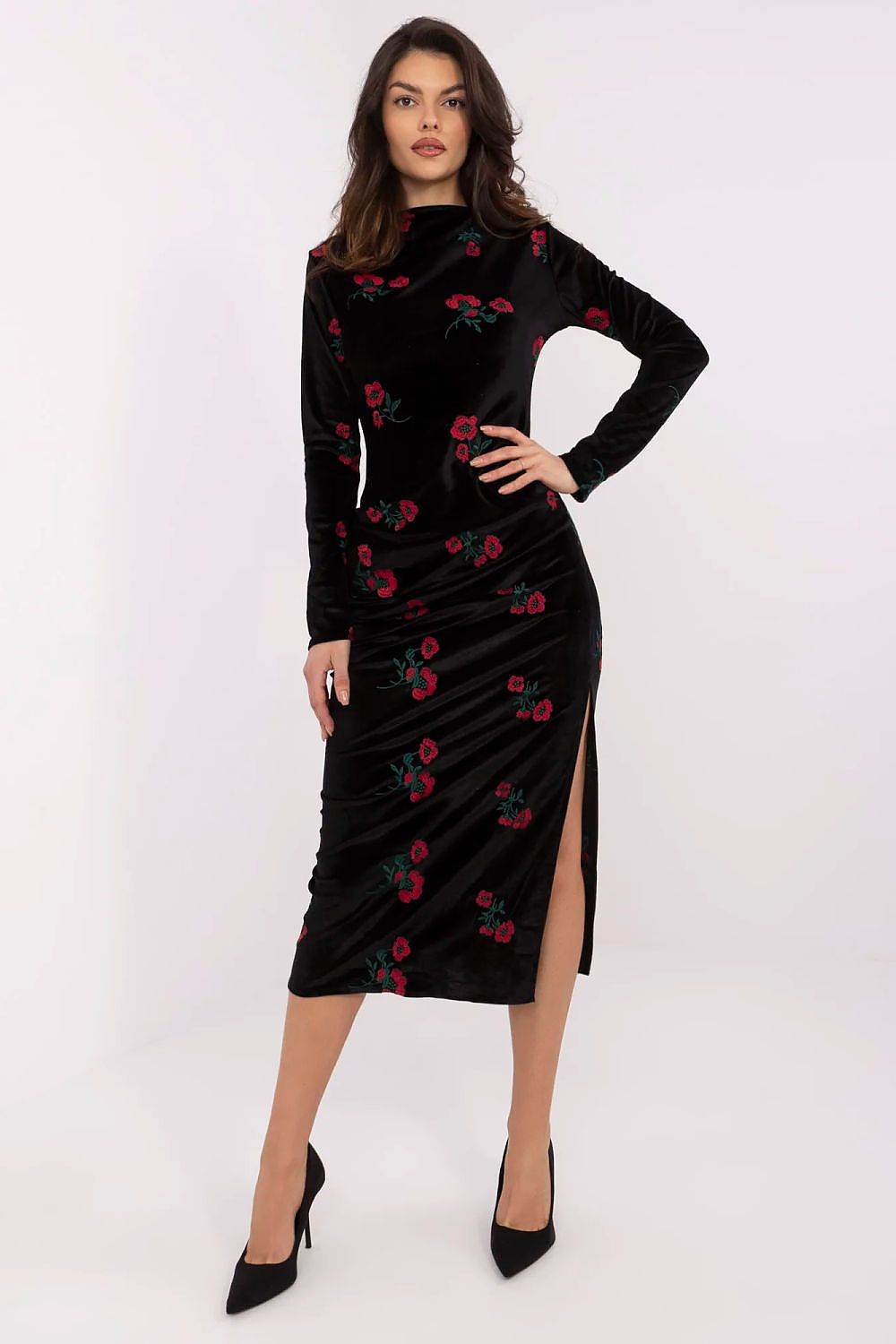 Elegant Pencil Evening Dress with Embroidered Flowers - INDIEZ COUTURE