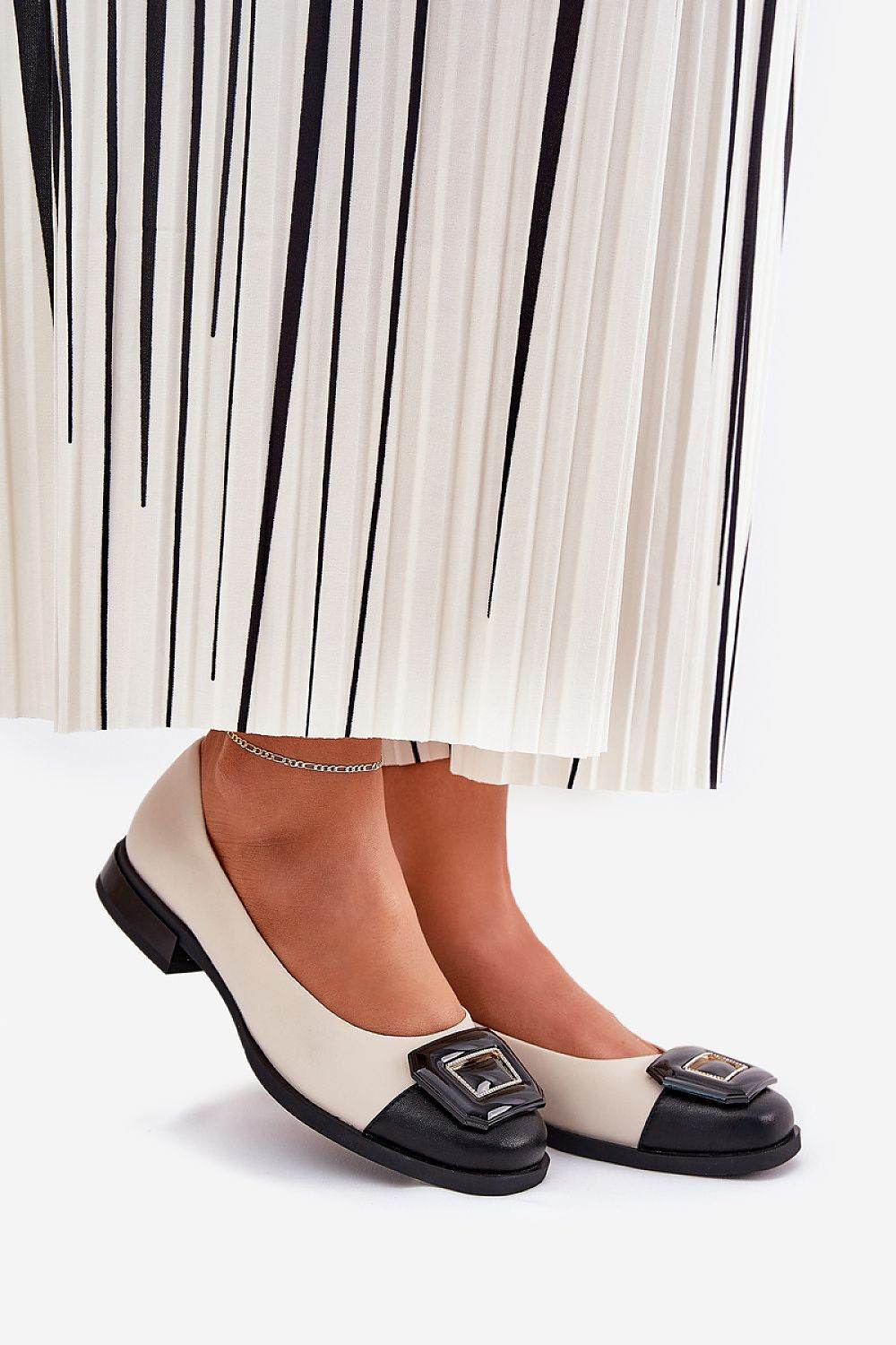 Elegant Leather Ballet Flats with Unique Decoration - INDIEZ COUTURE