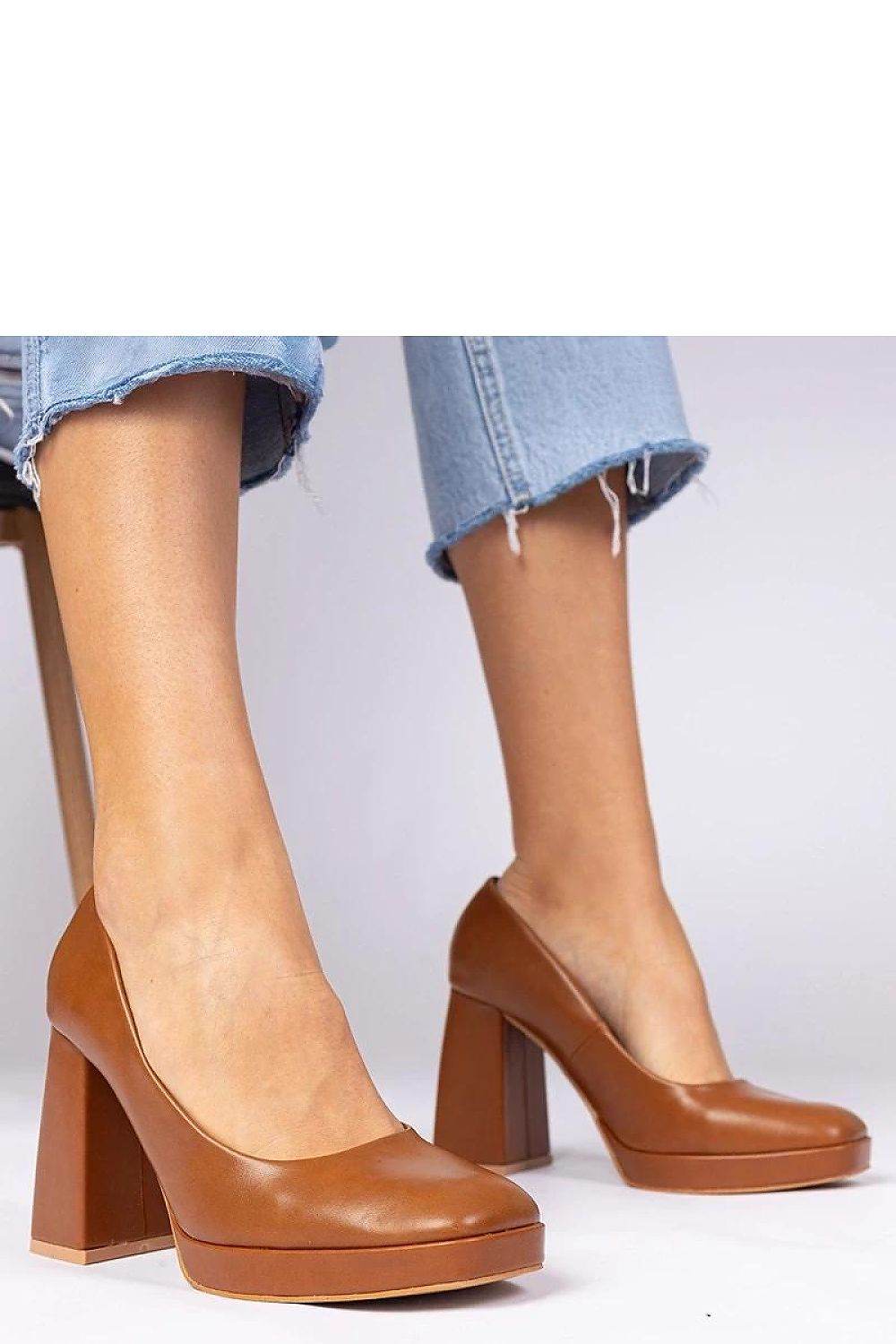 Block heel pumps PRIMO - INDIEZ COUTURE