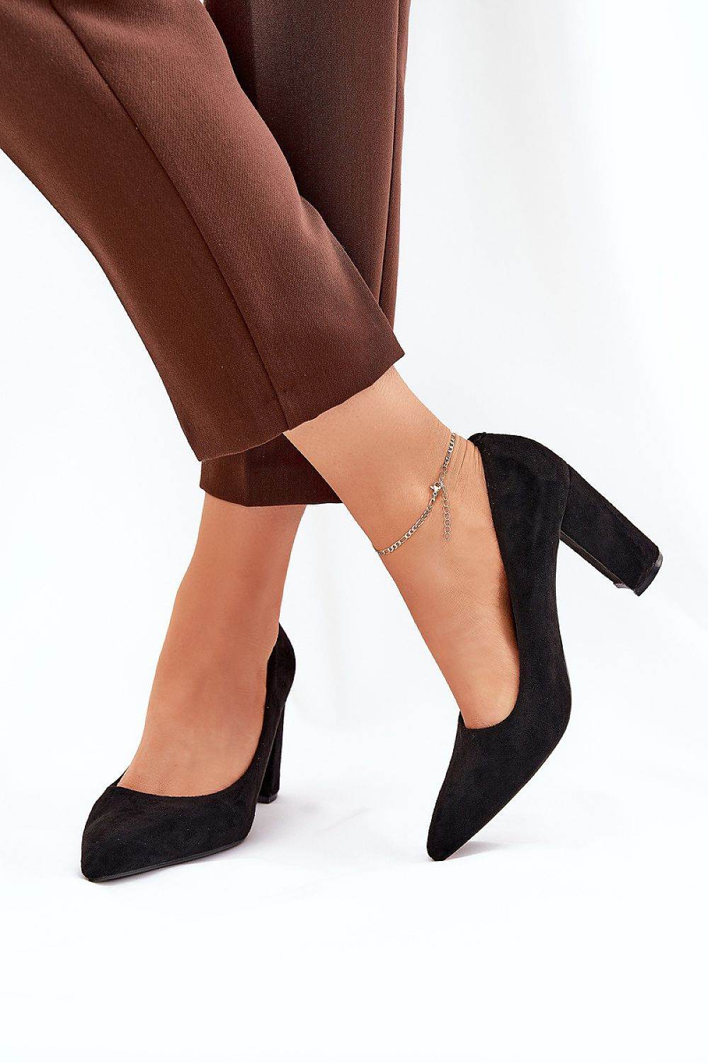 Block heel pumps Step in style - INDIEZ COUTURE