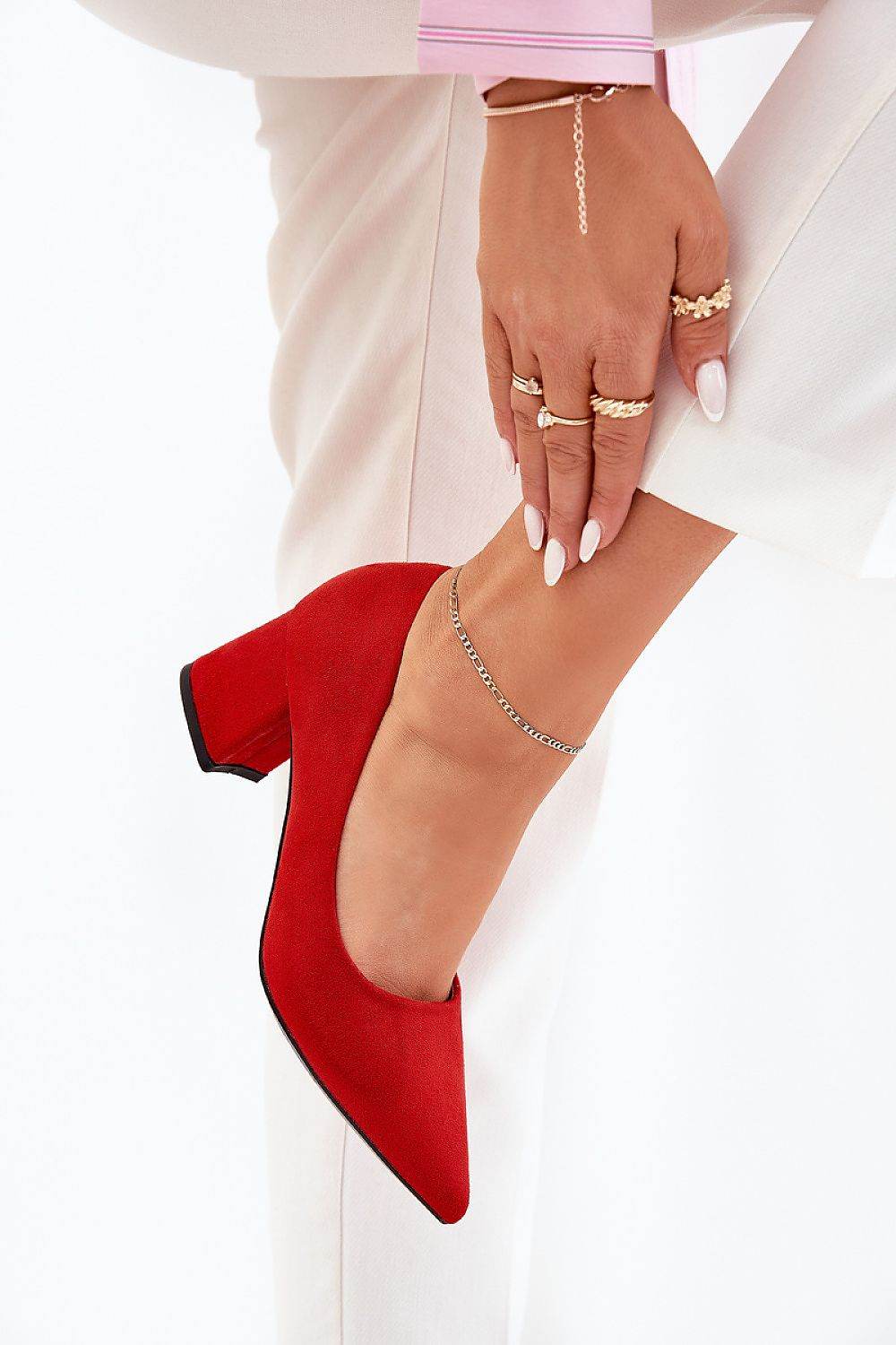 Block heel pumps Step in style - INDIEZ COUTURE