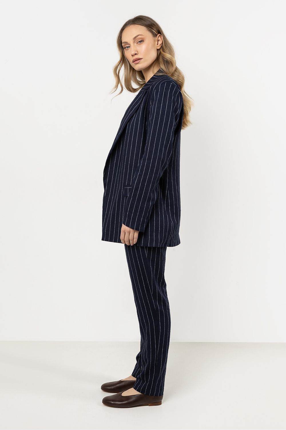 Lightweight Linen Blazer with Stripes and Wide Lapels - INDIEZ COUTURE