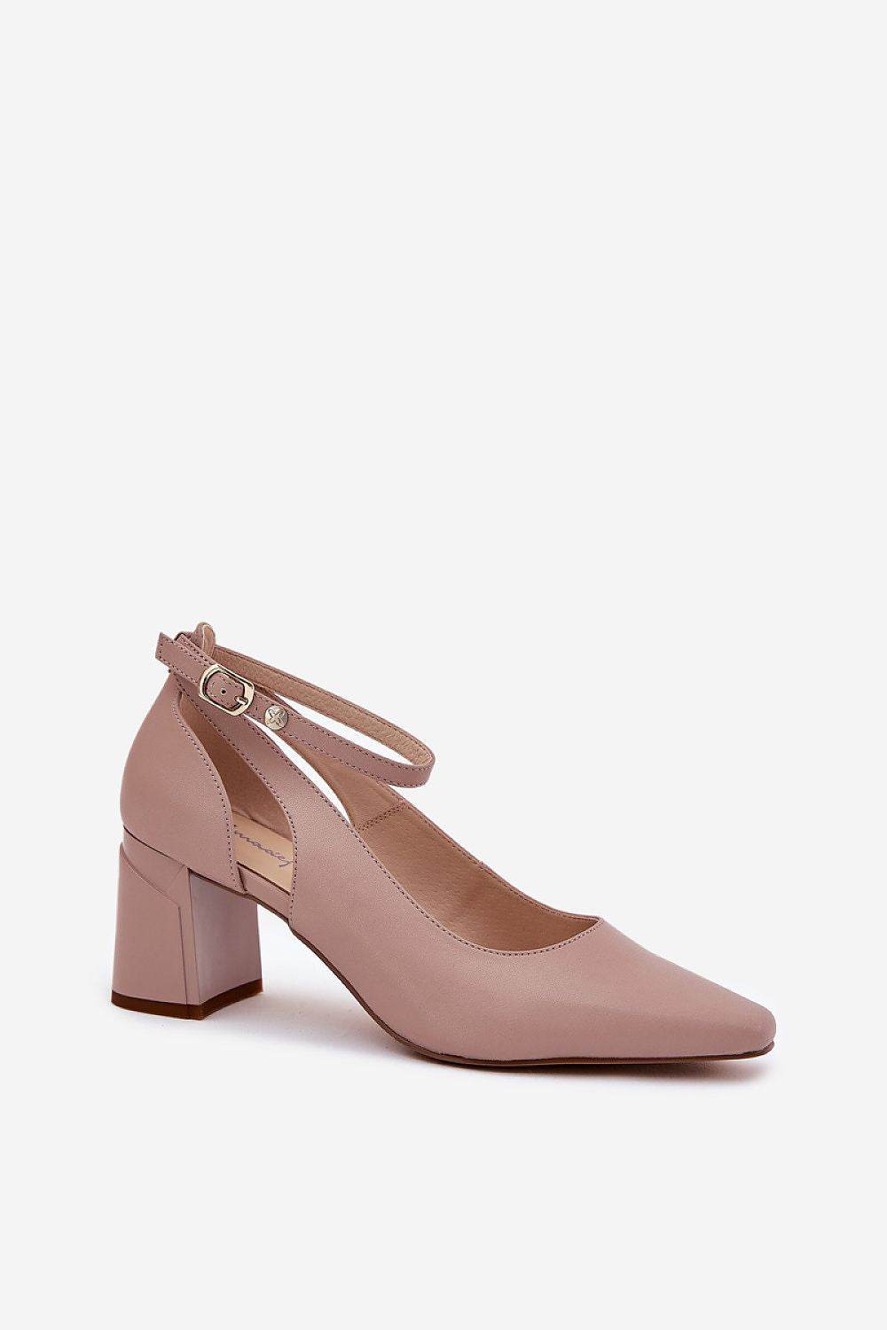 Block heel pumps Step in style - INDIEZ COUTURE