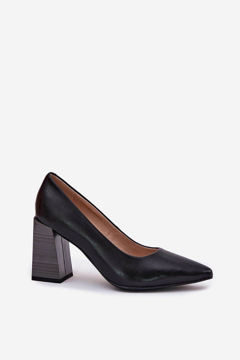 Block heel pumps Step in style - INDIEZ COUTURE