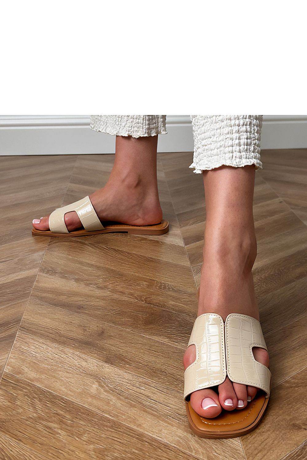 Eco-Leather Women's Flip-Flops with Embossed Pattern - INDIEZ COUTURE