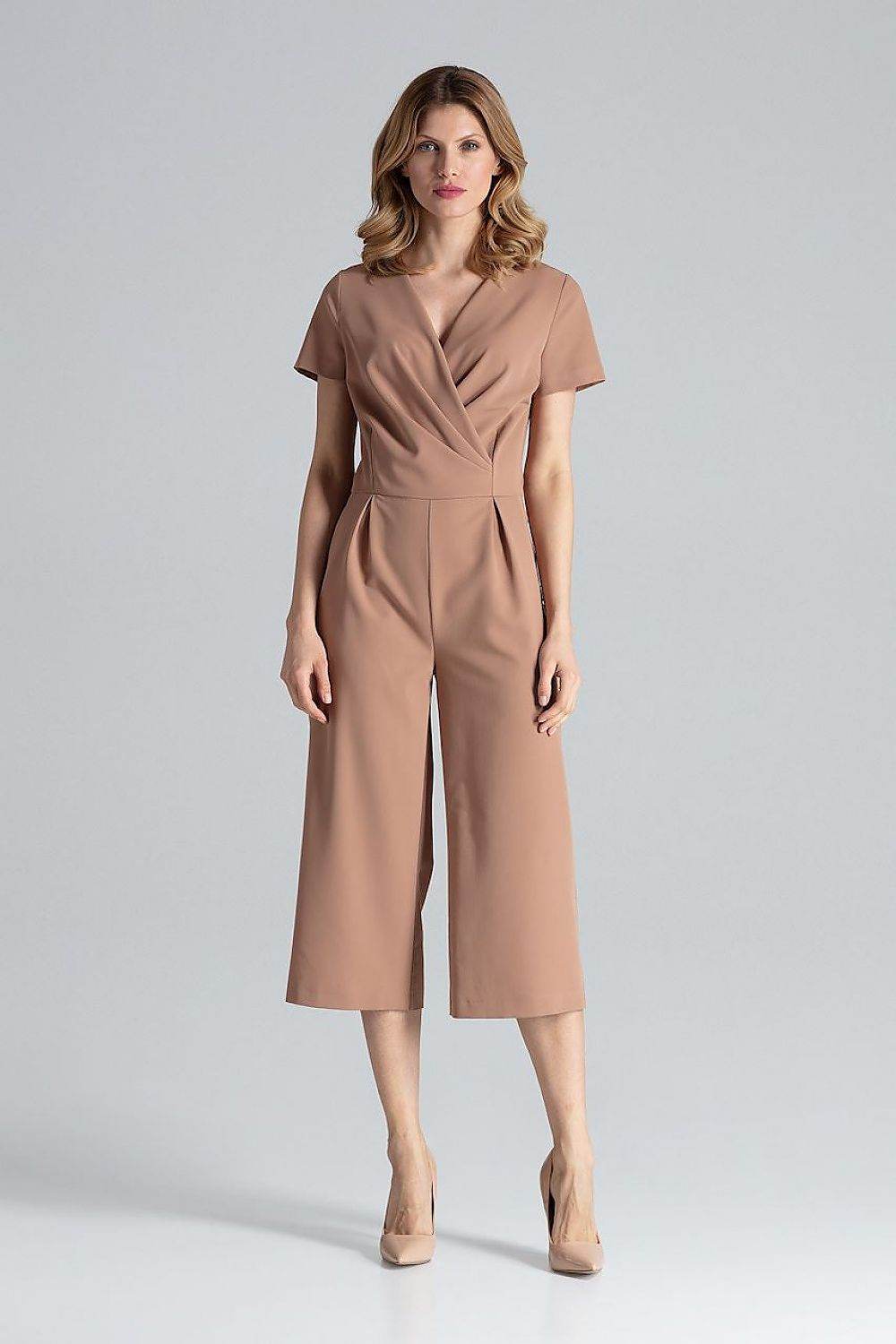 Chic Short-Sleeved Jumpsuit with V Neckline - INDIEZ COUTURE