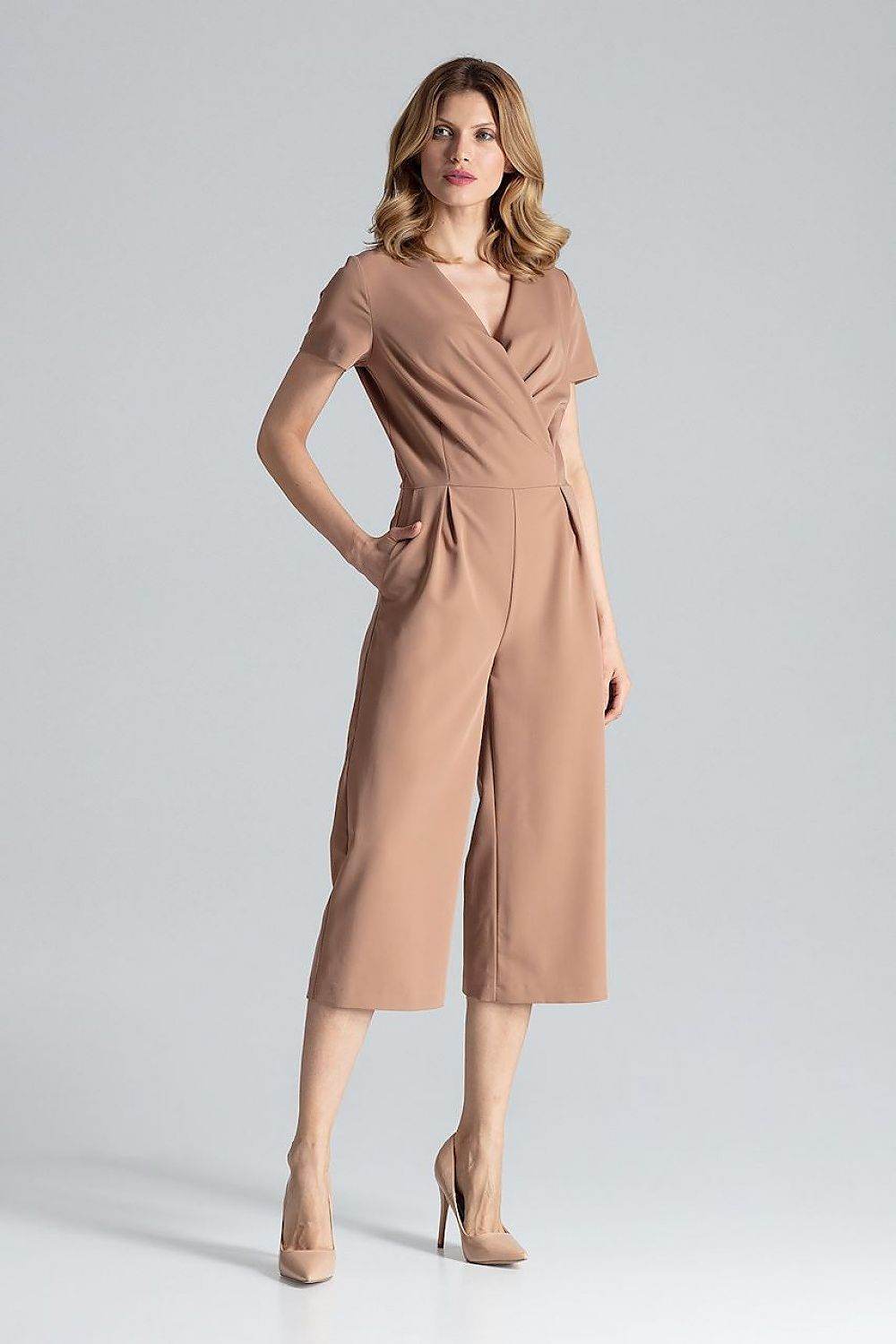 Chic Short-Sleeved Jumpsuit with V Neckline - INDIEZ COUTURE