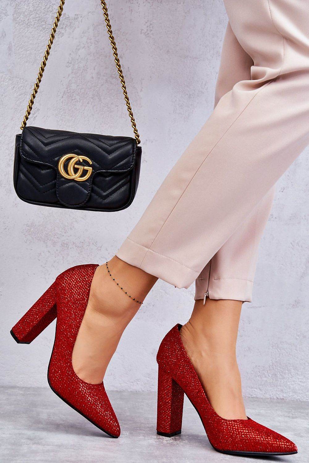 Block heel pumps Step in style - INDIEZ COUTURE