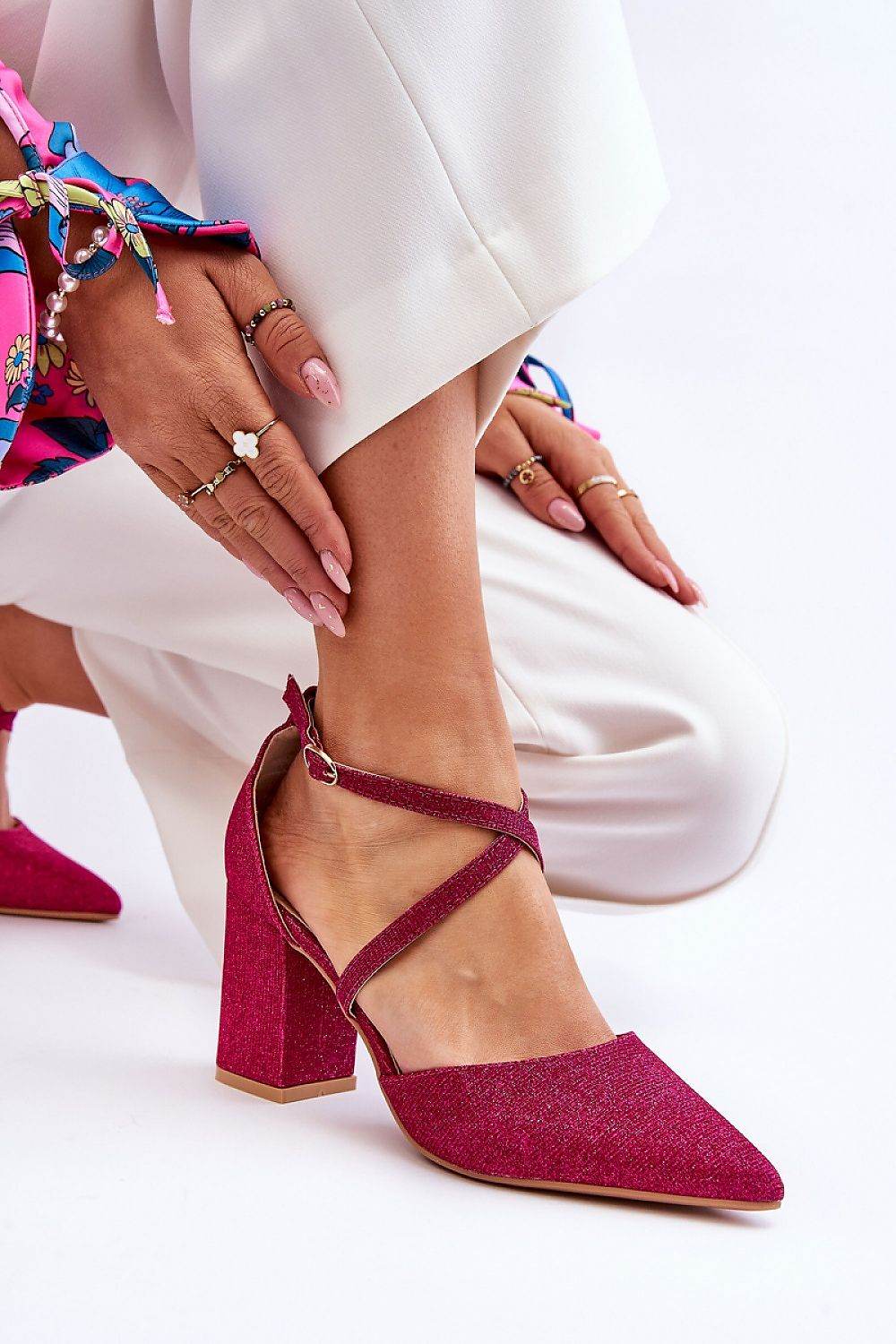 Block heel pumps Step in style - INDIEZ COUTURE