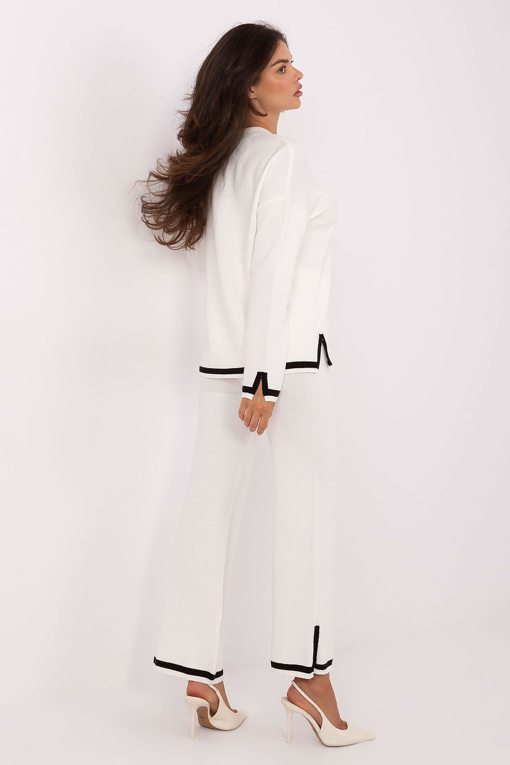 knit co-ord set, white matching outfit
